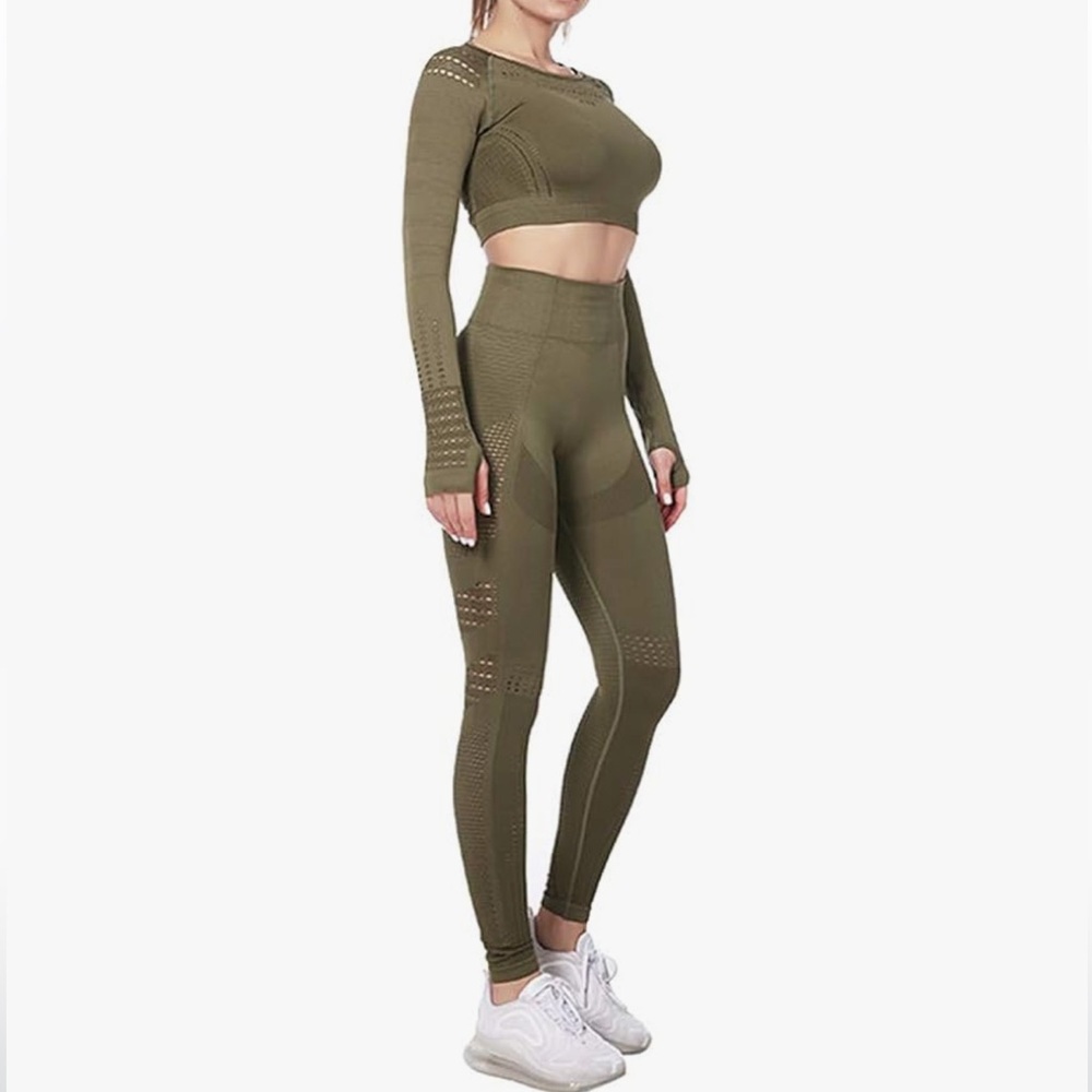 BRAND NEW khaki active wear set